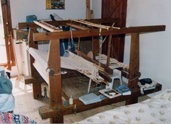 Crete. Weaving. Loom. Attaching warp. Front warp beam.